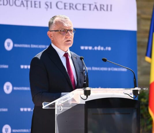 Concursurile pentru directorii de școli, în parteneriat cu mediul privat