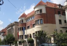 Protest la ambasada Austriei din București: merg inclusiv cei mai afectați români de ratarea intrării în Schengen